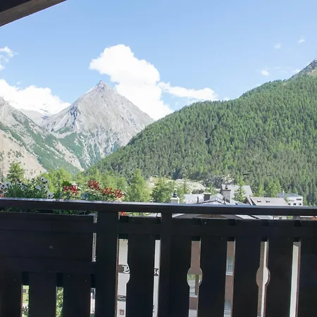 Europa 3* サース フェー